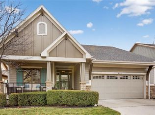 8531 Barstow St, Lenexa, KS 66219