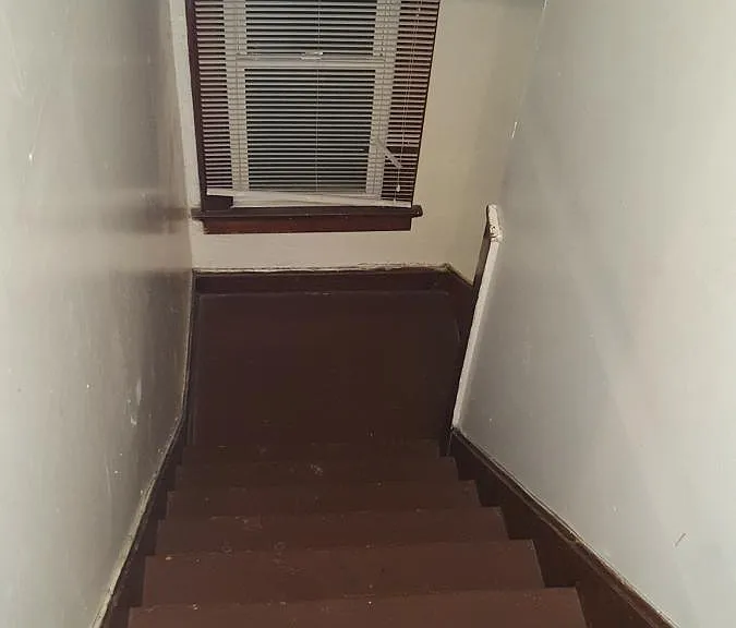 2094 Cleveland Ave — Photo 4