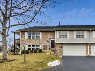 13956 S Cambridge Cir, Plainfield, IL 60544