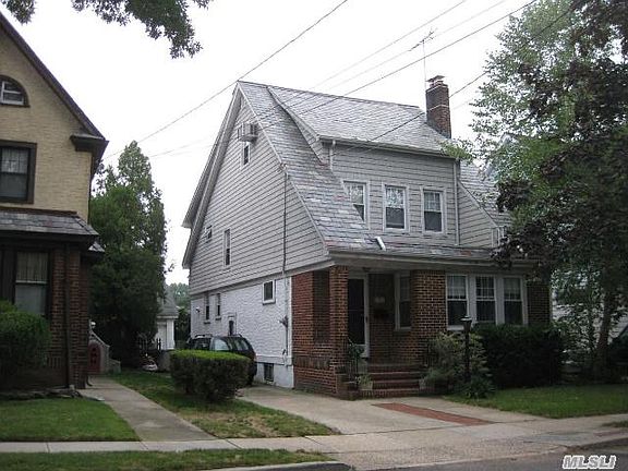 4th image of 129 Iris Ave