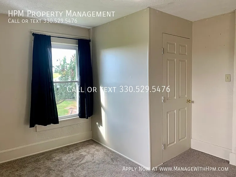 8450 State St NE — Photo 17
