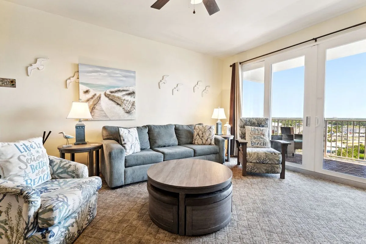 3 bed, 1262 sqft, $3,000 — Photo 3