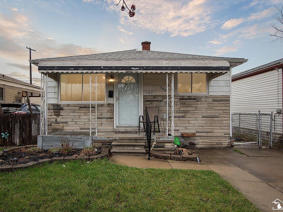 1st image of 566 Cleophus Pkwy