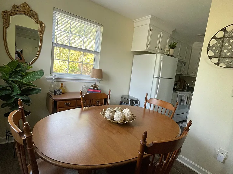3930 Azalea Driveunit S — Photo 8