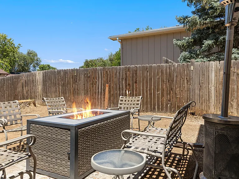 6770 Caballero Ave — Photo 21