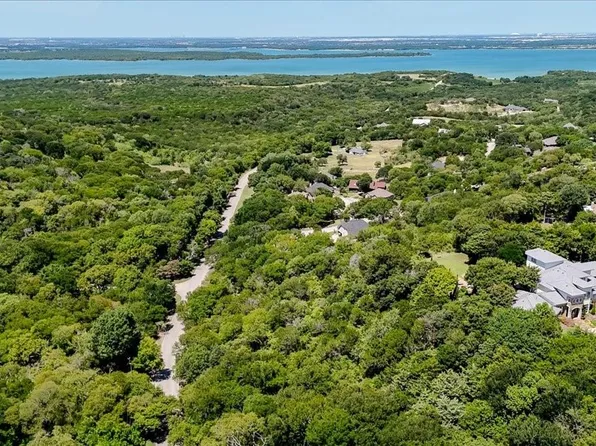 1896 W Belt Line Rd, Cedar Hill, TX 75104