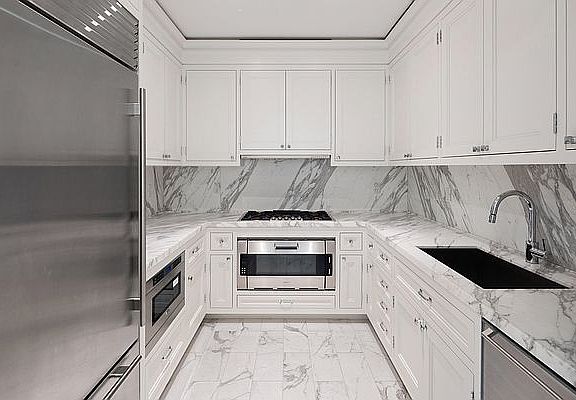 3rd image of 132 E 65th St APT 2A