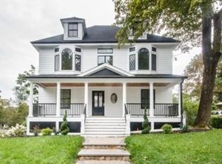 4 Bradford Rd, Newton, MA 02461