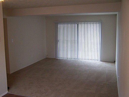 3rd image of 3640 Bold Bidder Dr APT 075