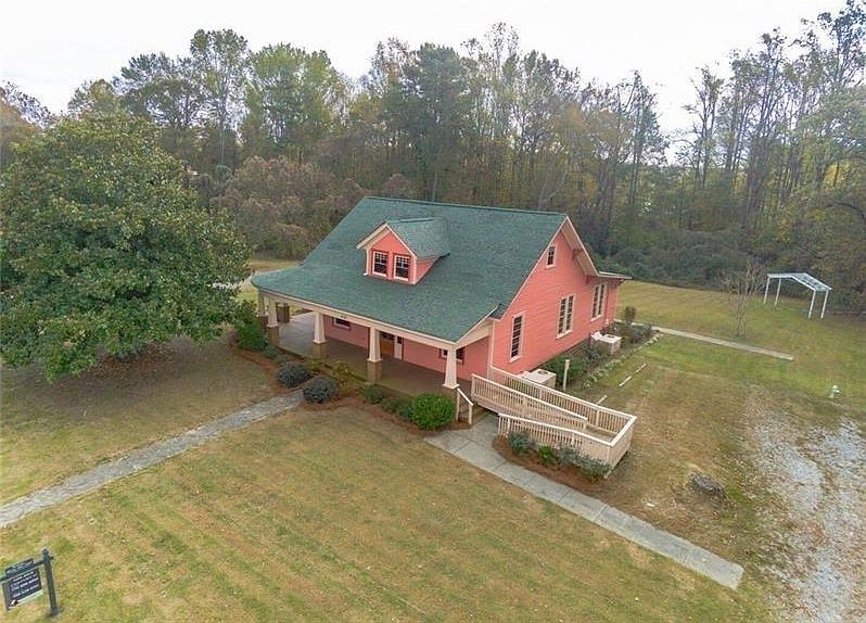 1st image of 436 Academy Ave