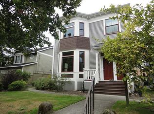 303 30th Ave S, Seattle, WA 98144