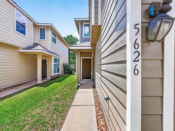 4th image of 5626 Claybeck Ln