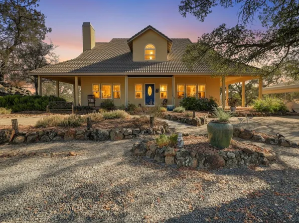 9881 Deer Ridge Ct, Browns Valley, CA 95918