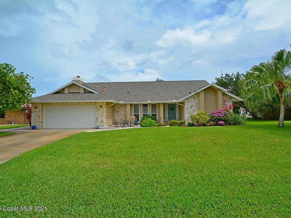1st image of 1251 Silver Lake Dr