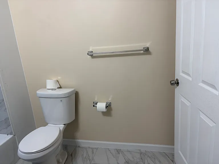 51 Pilgrim St #51 — Photo 17