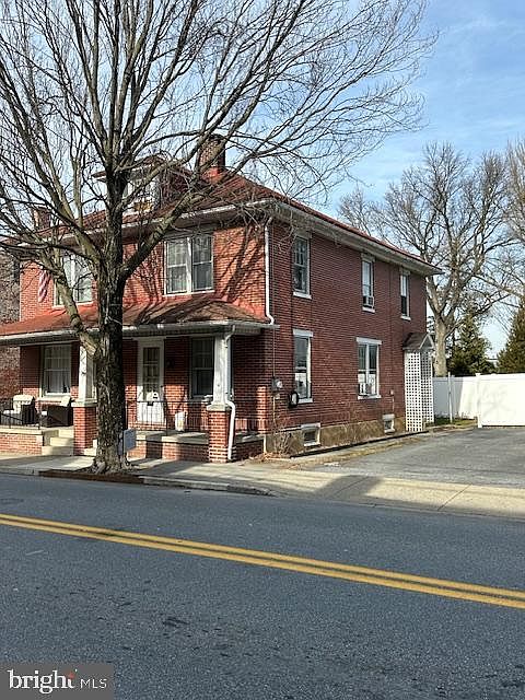 2nd image of 3 W Orange St