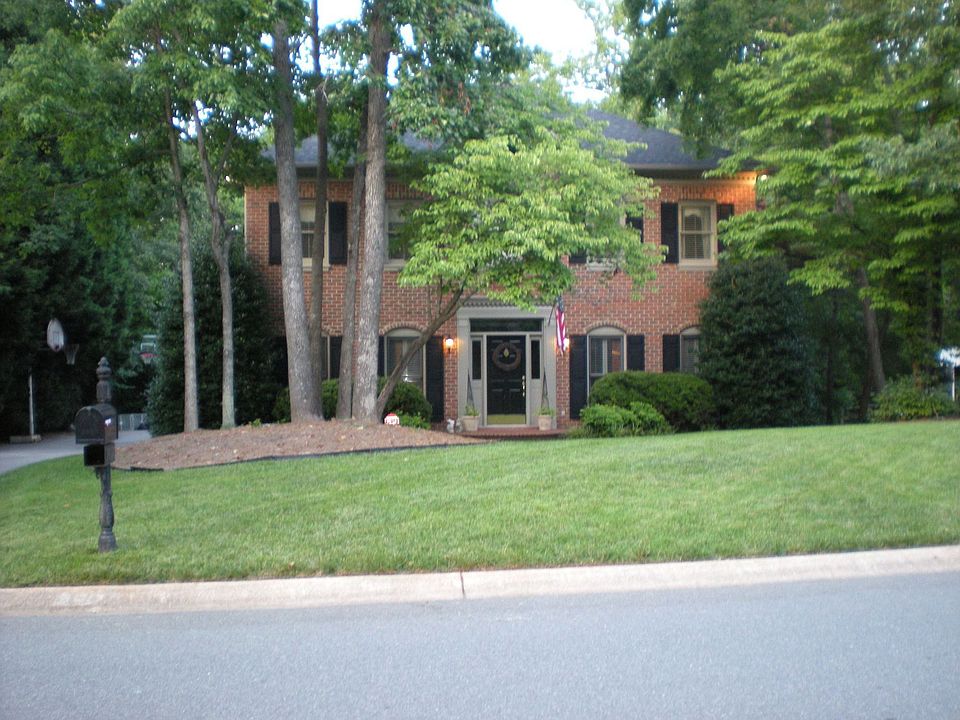 1st image of 9407 Tillot Dr