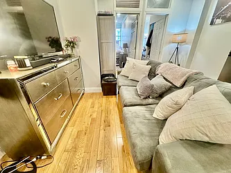 325 East 90th Street, #4RE