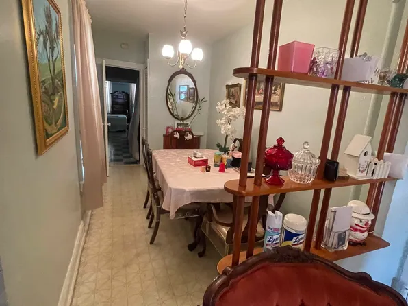 41-25 52nd Street image 32 of 54