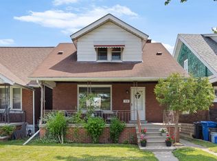 1118 Louis Ave, Windsor, ON N9A 1Y2
