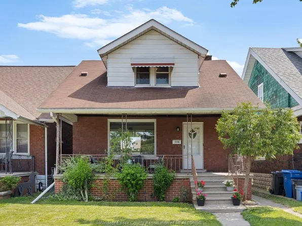 1118 Louis Ave, Windsor, ON N9A 1Y2