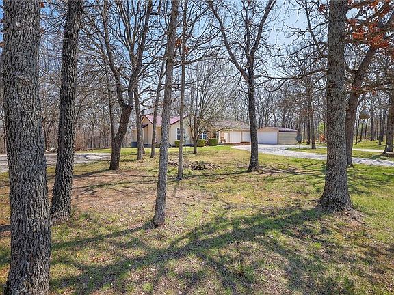 5th image of 26736 Magnolia Rd