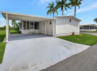 1001 Arecibo Bay, Boynton Beach, FL 33436