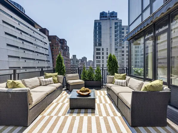 148 E 24th St Floor 11, New York, NY 10010