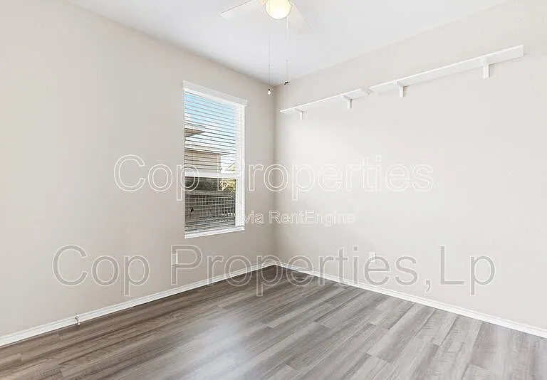 3811 Quiet Pne — Photo 13