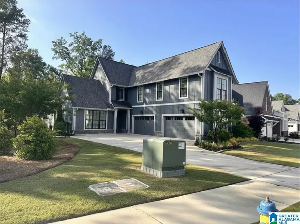 8229 Annika Dr, Birmingham, AL 35244