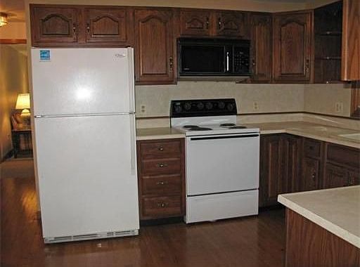 5th image of 276 Lincoln St