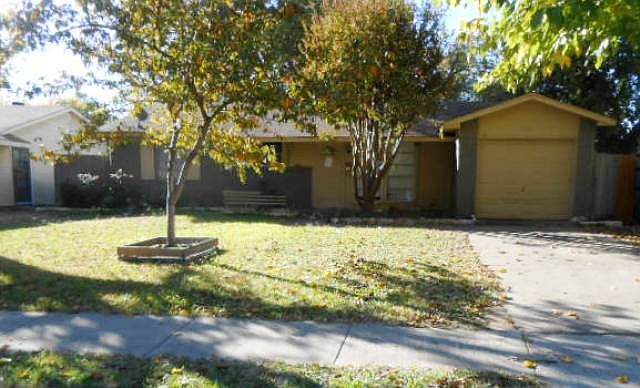1st image of 2932 Hollandale Ln