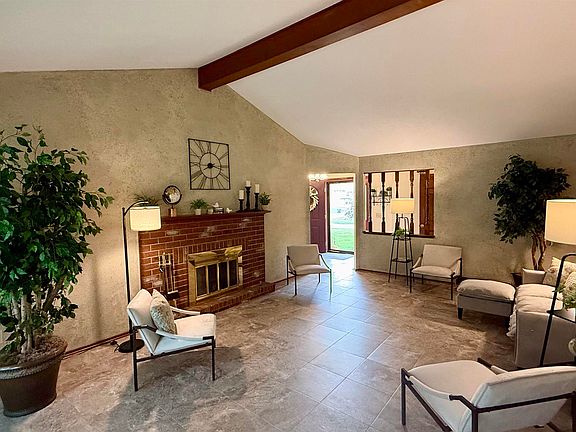 5th image of 2038 Carisbrook Dr