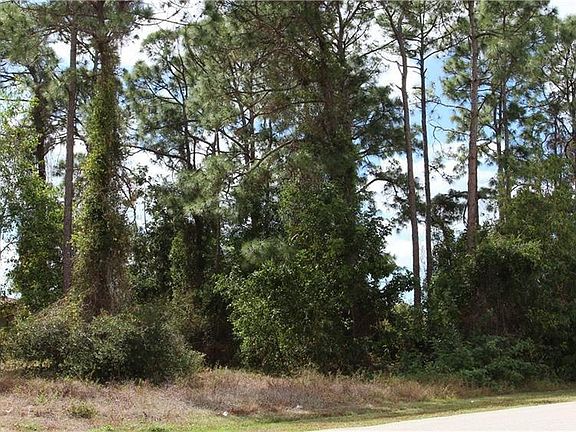 2nd image of 18205 Maple RD
