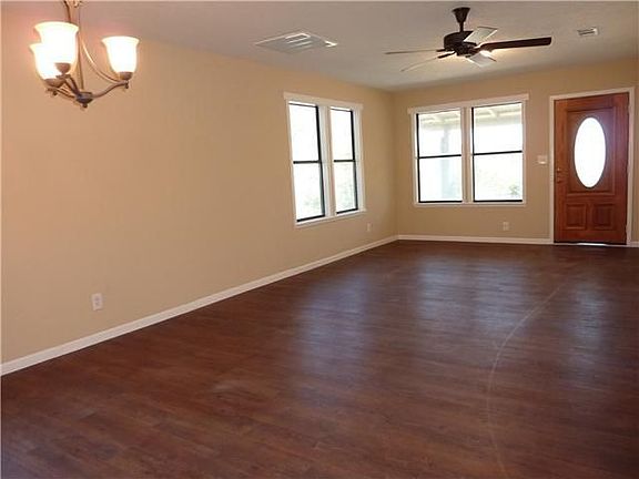2nd image of 2150 County Road 204