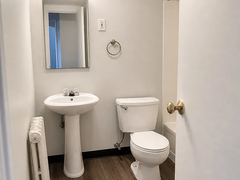 1160 Kingfisher Ave — Photo 26
