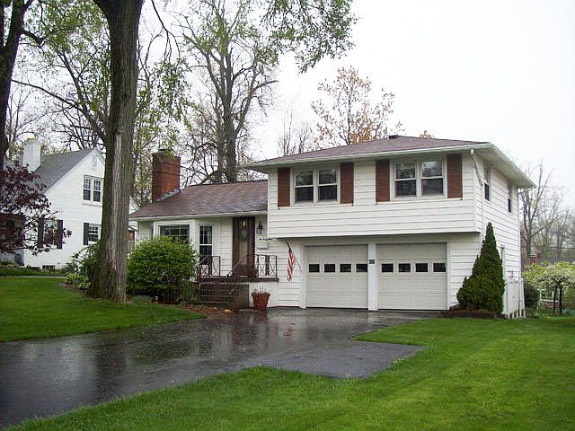 1st image of 644 Courtwright Blvd
