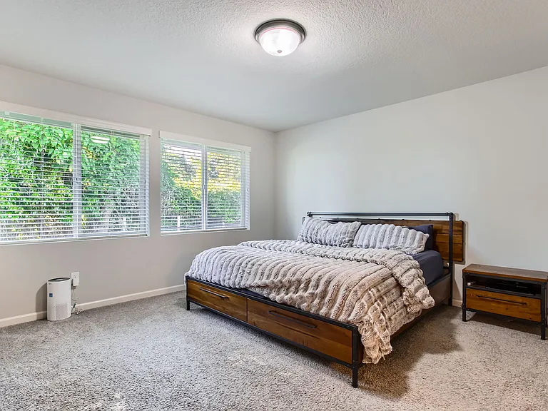 10315 NW 307th Ave — Photo 16