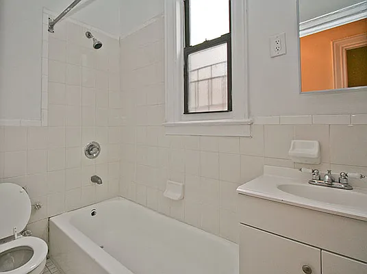 Rented by SW Queens Mezzanine | media 8