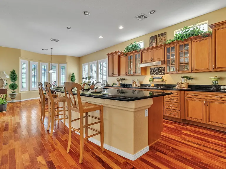 1455 Foothills Village Dr — Photo 21