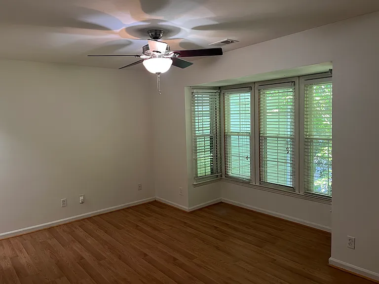 3222 Selwyn Farms Ln #6 — Photo 15
