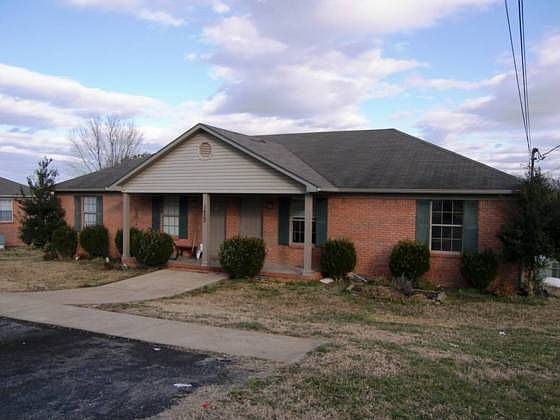 1st image of 1429 Potter Dr