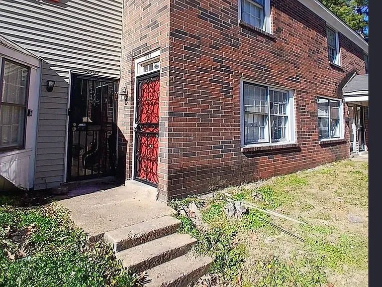 Screenshot 2026-08-03 at 12-25-33 5193 Flowering Peach Dr Memphis TN 38115 Zillow_08032026
