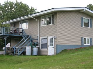 71 Bailey St, Barre, VT 05641