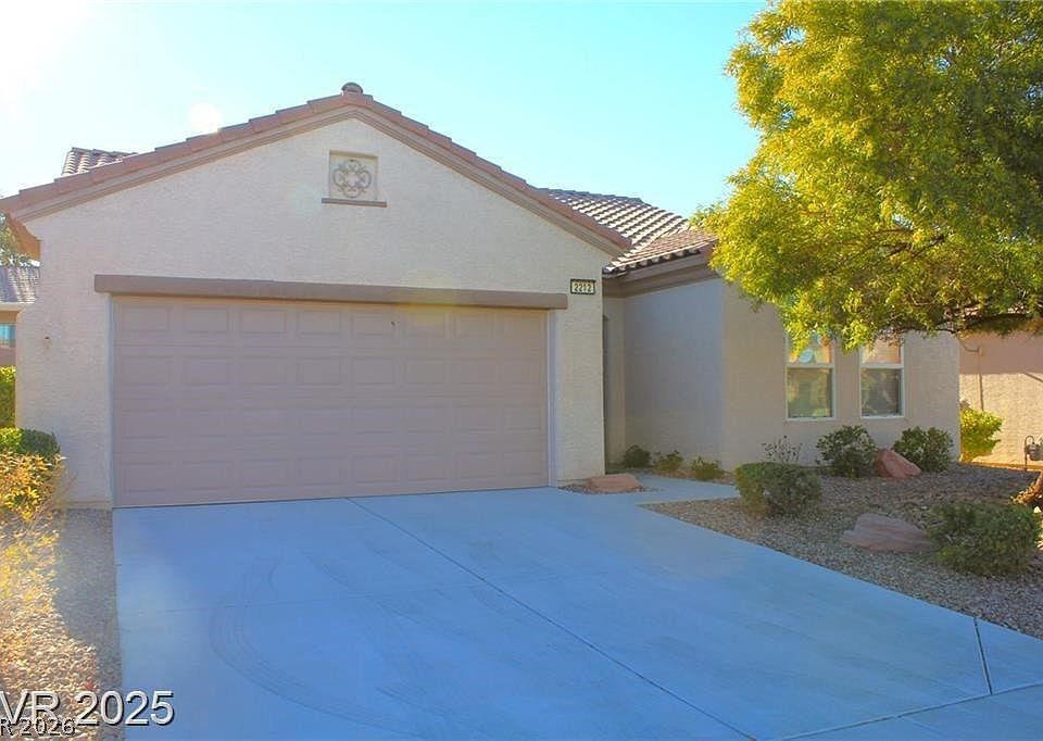 1st image of 2212 Sawtooth Mountain Dr