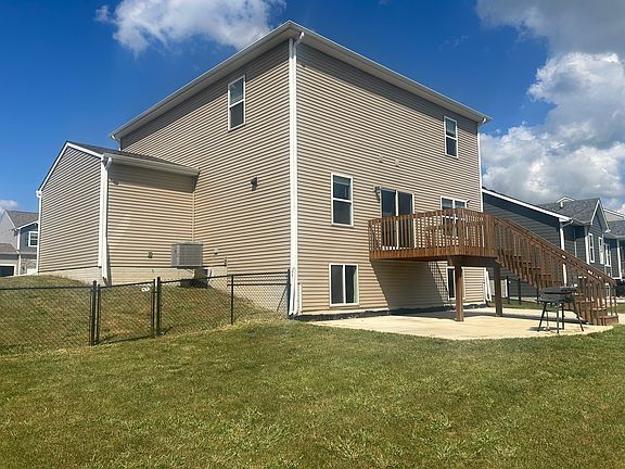 4th image of 7621 NW 94th Ct