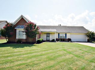 5197 Pear Dr, Southaven, MS 38671