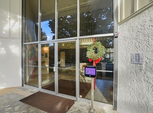 21 Willow Rd APT 39, Menlo Park, CA 94025