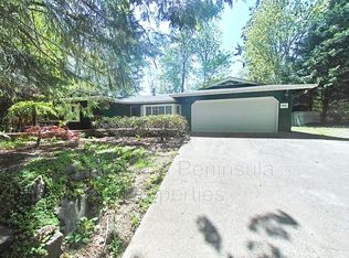 9588 SE Glendale St, Pt Orchard, WA 98366