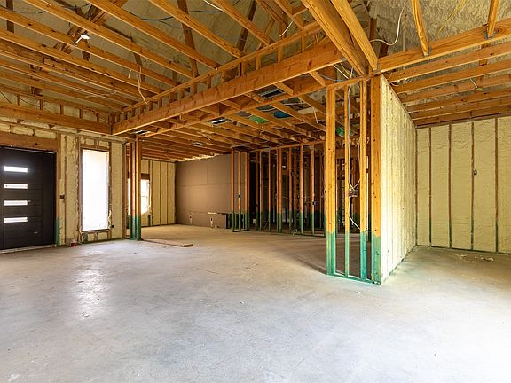 5th image of 3512 Wilhurt Ave
